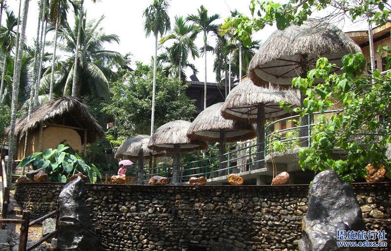 槟榔谷黎苗文化旅游区